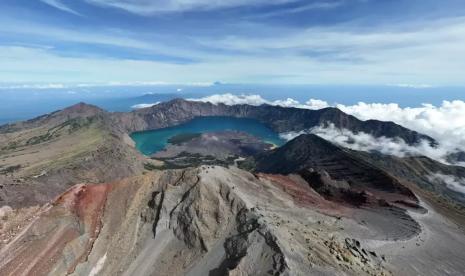 Mengenal Babad Lombok: Warisan Sejarah Gunung Samalas