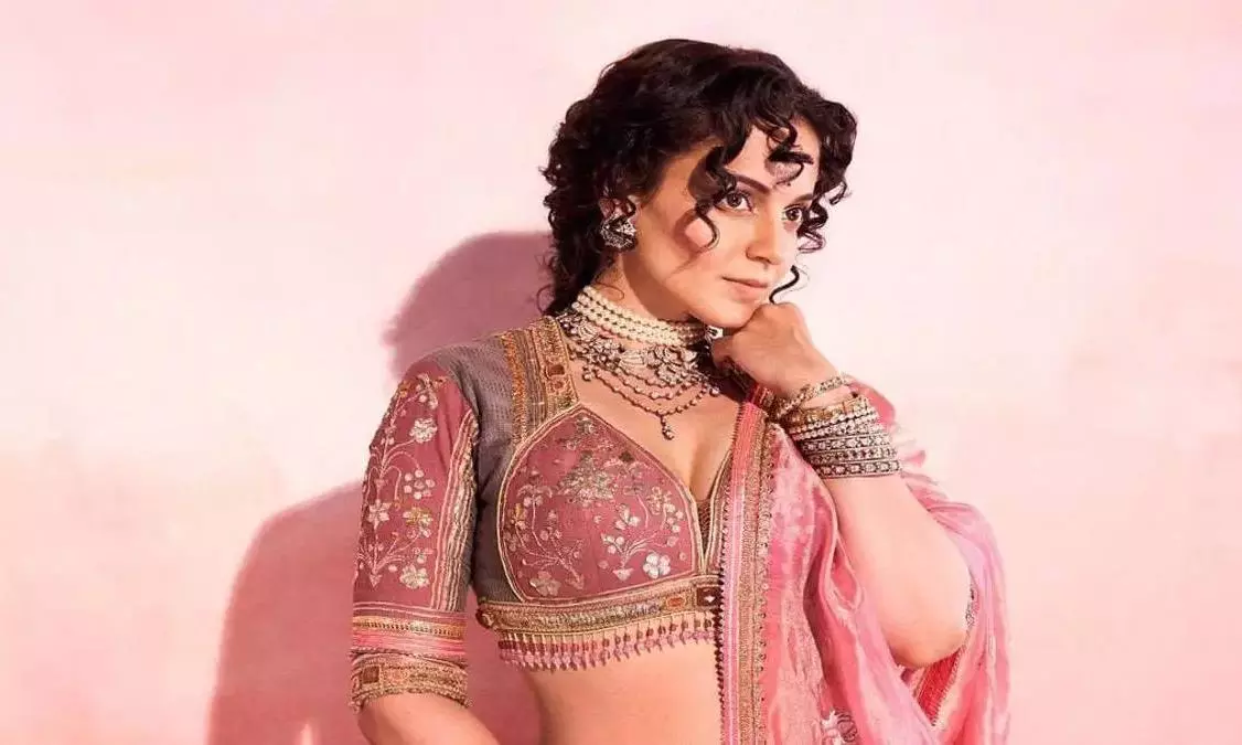 Kangana Ranaut, Javed Akhtar resolve defamation case