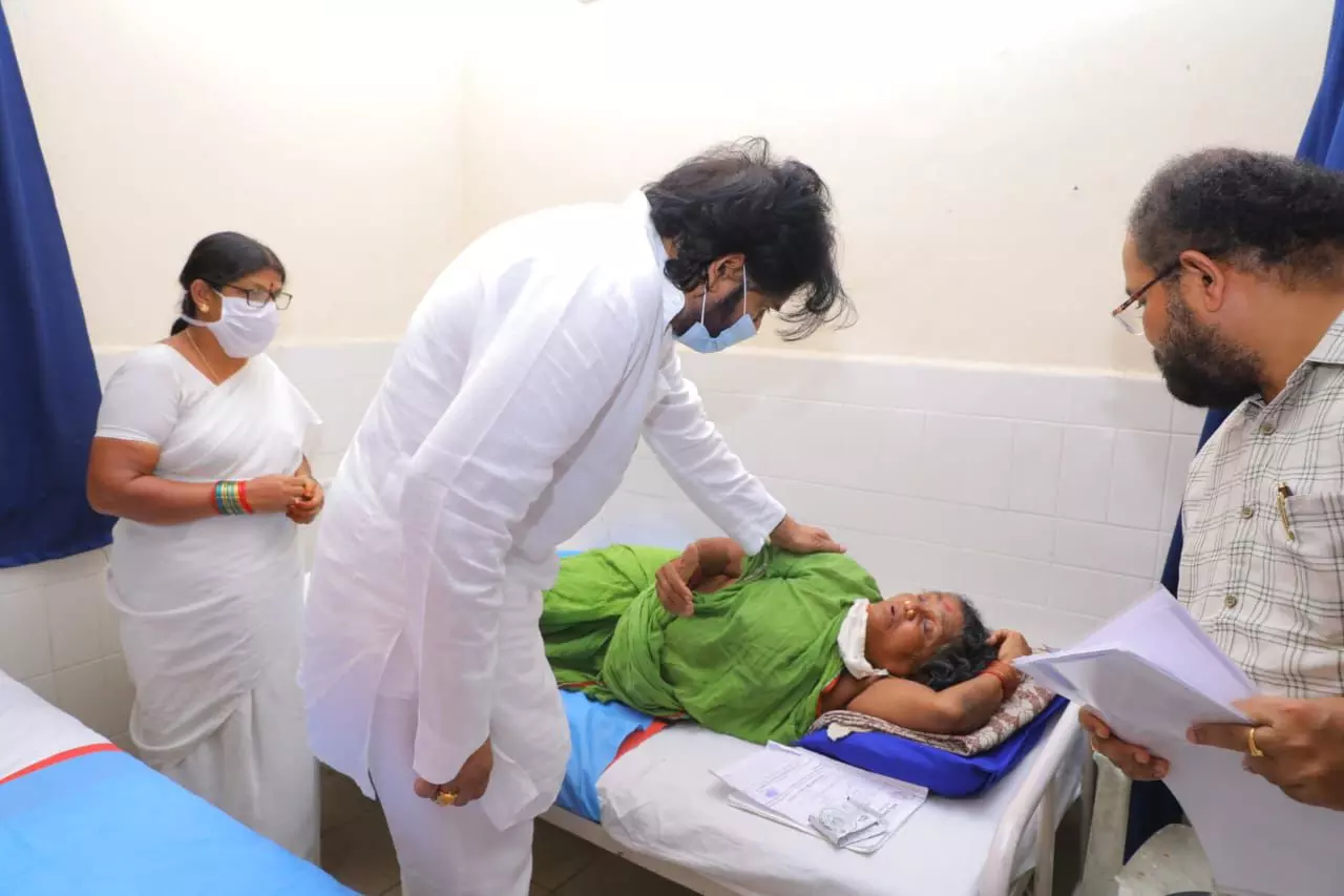 AP Dy CM Pawan Kalyan visits Diarrhoea Affected Gurla