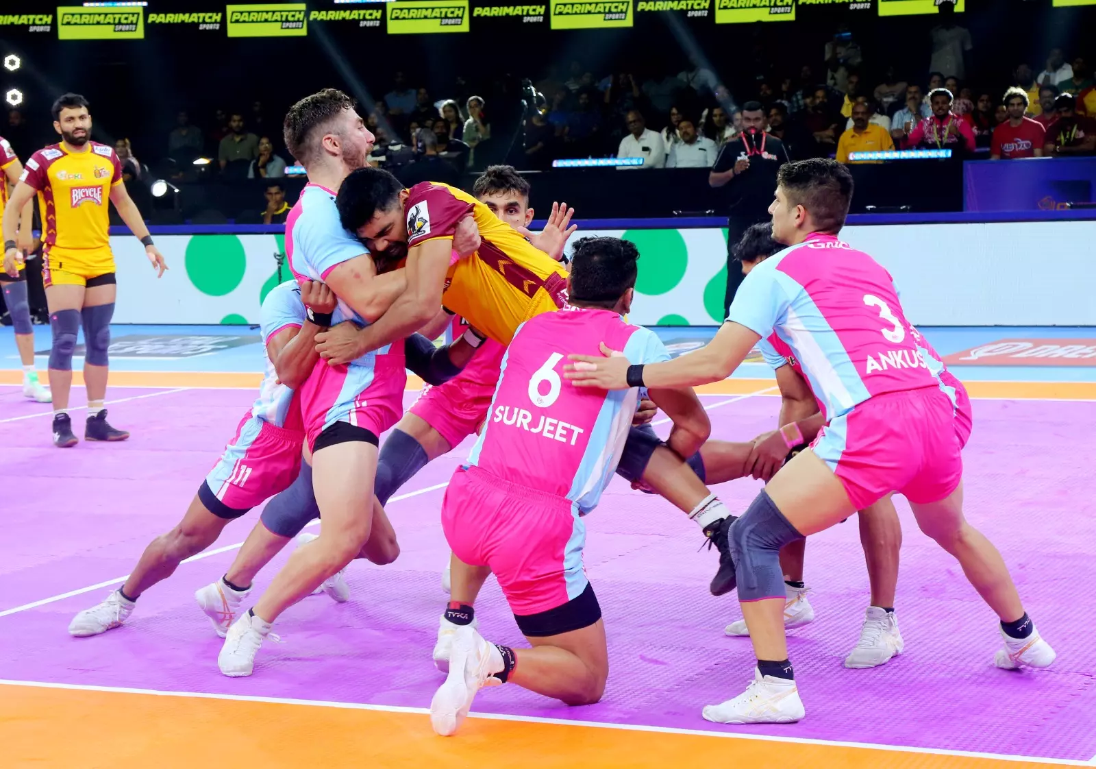 Arjun Deshwal Leads Jaipur Pink Panthers to Huge Win Against Telugu Titans