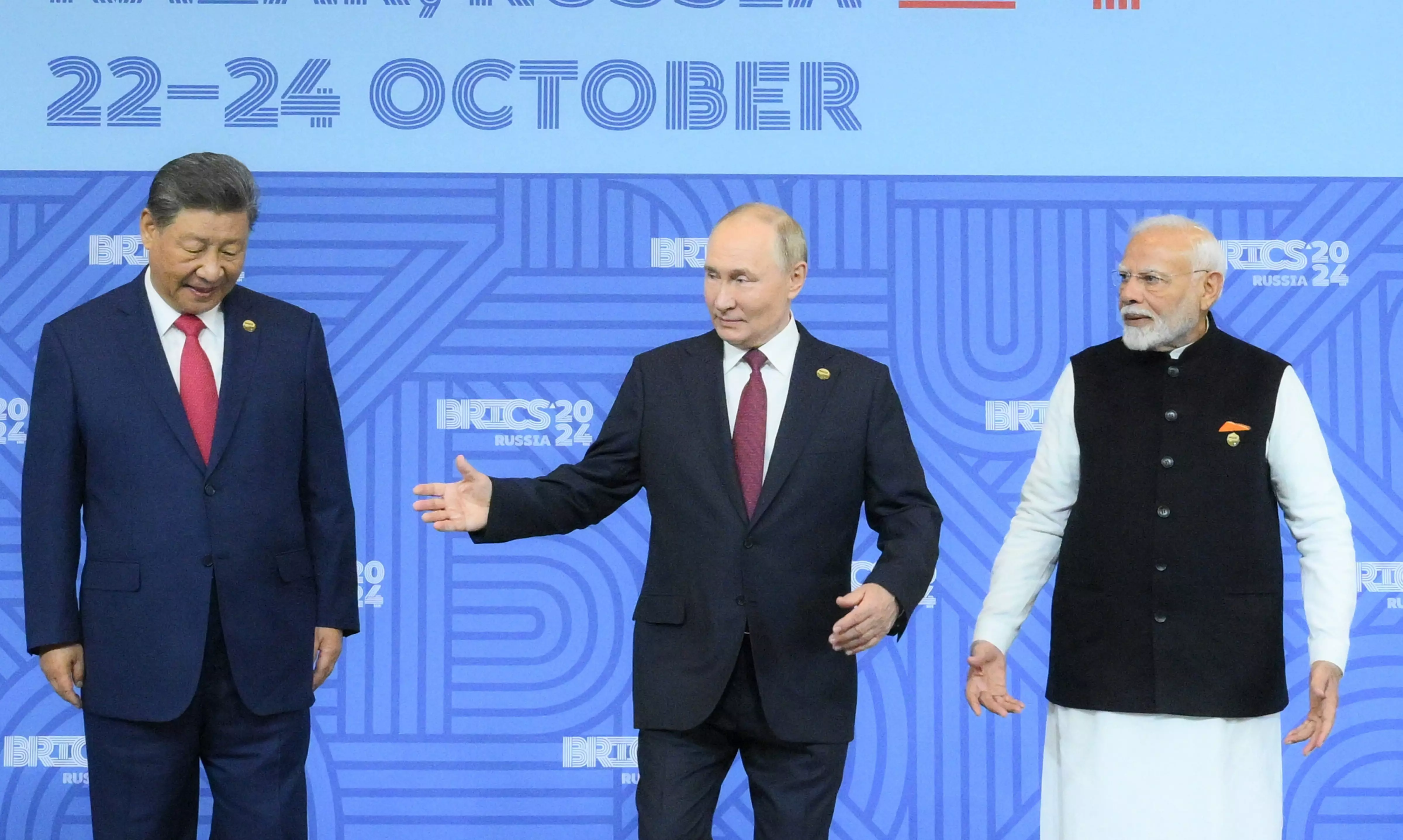 Modi, Xi hold key talks at Brics to rebuild ties