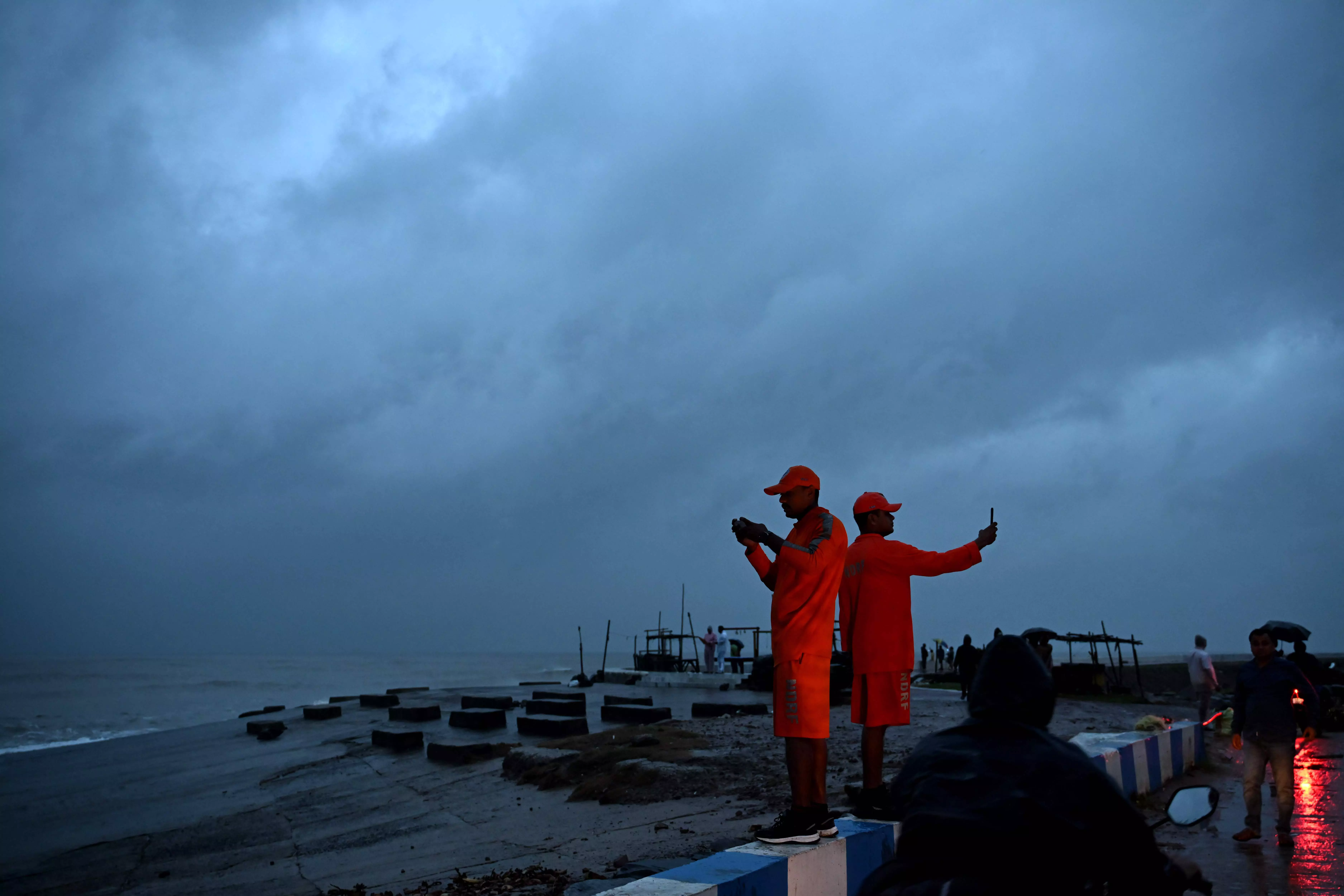 Severe cyclone Dana begins landfall on Odisha coast: IMD