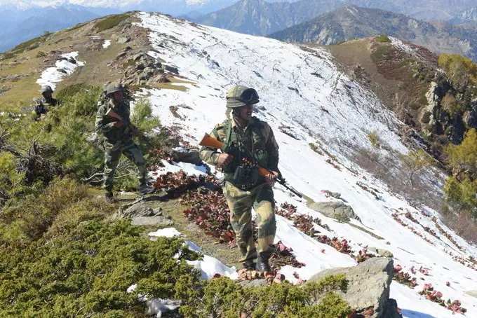 J-K: Anti-infiltration grid very strong along LoC, says BSF