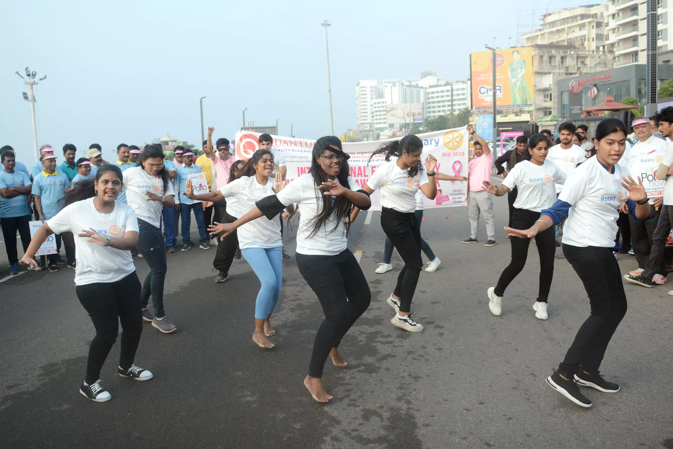 Joint cancer awareness and polio day walk draws crowds to Vizag beach