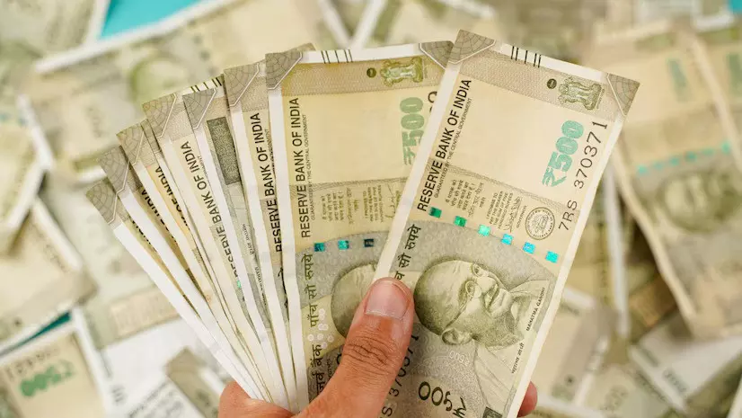 Rupee opens on flat note at 84.08 against US dollar