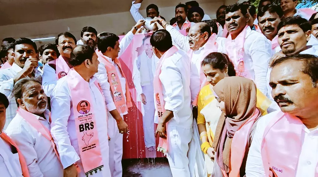 Telangana: BRS observes Deeksha Diwas marking KCR’s hunger strike