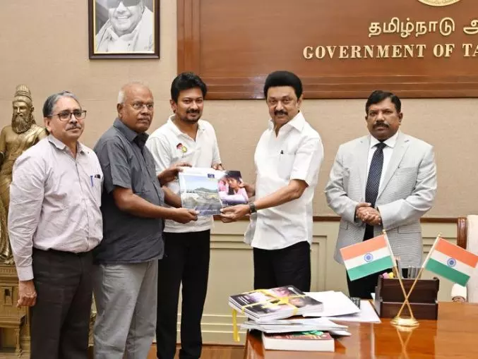 Planning commission head meets CM Stalin