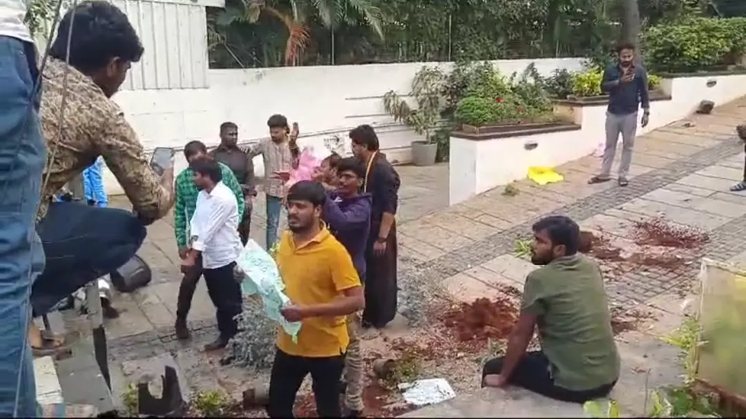 Stampede Death: Protest Outside Allu Arjun's Residence