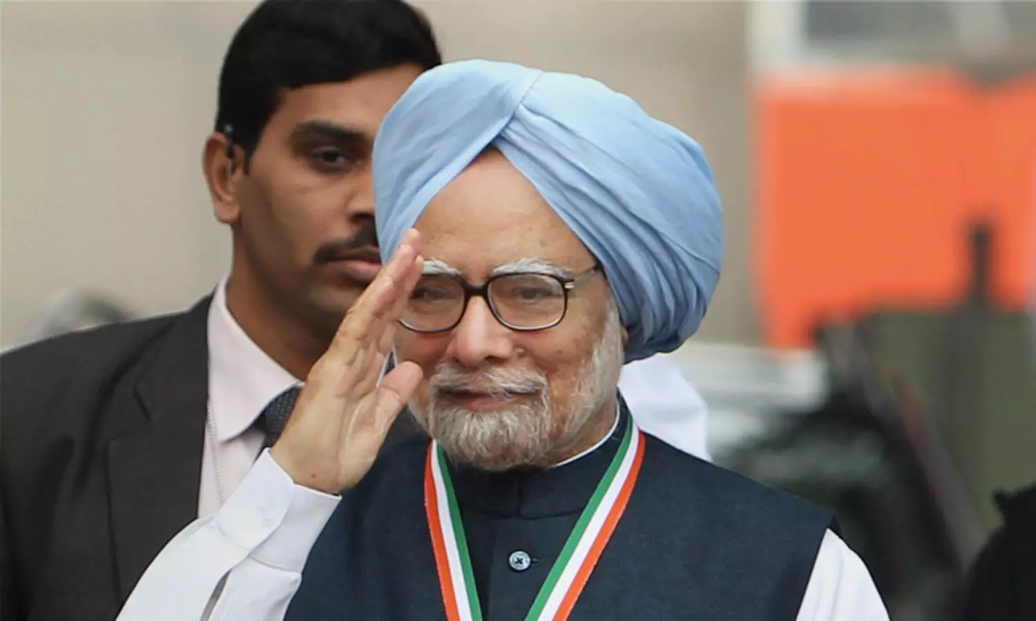 SP, BSP caution against politics over Manmohan Singh's funeral, memorial