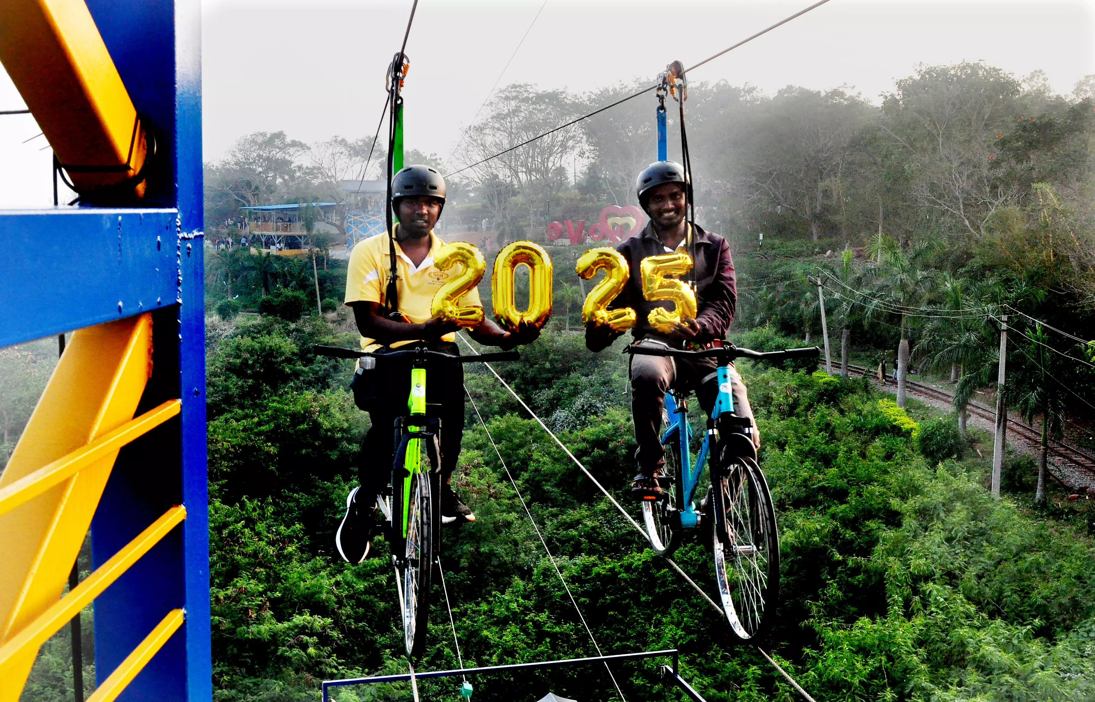 Visakhapatnam Rings in 2025 with Colourful Celebrations