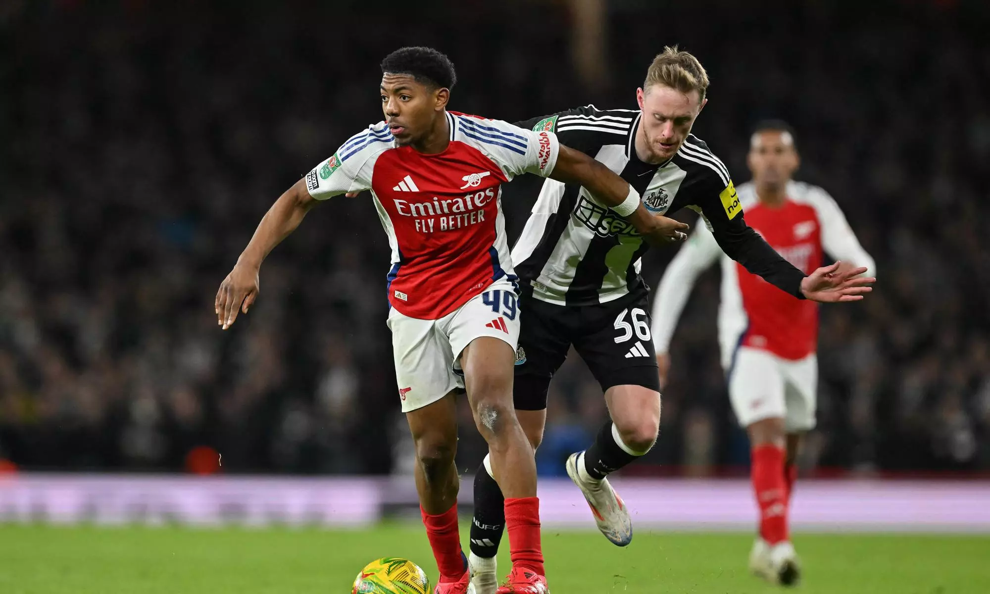 Newcastle win at Arsenal to put one foot in League Cup final