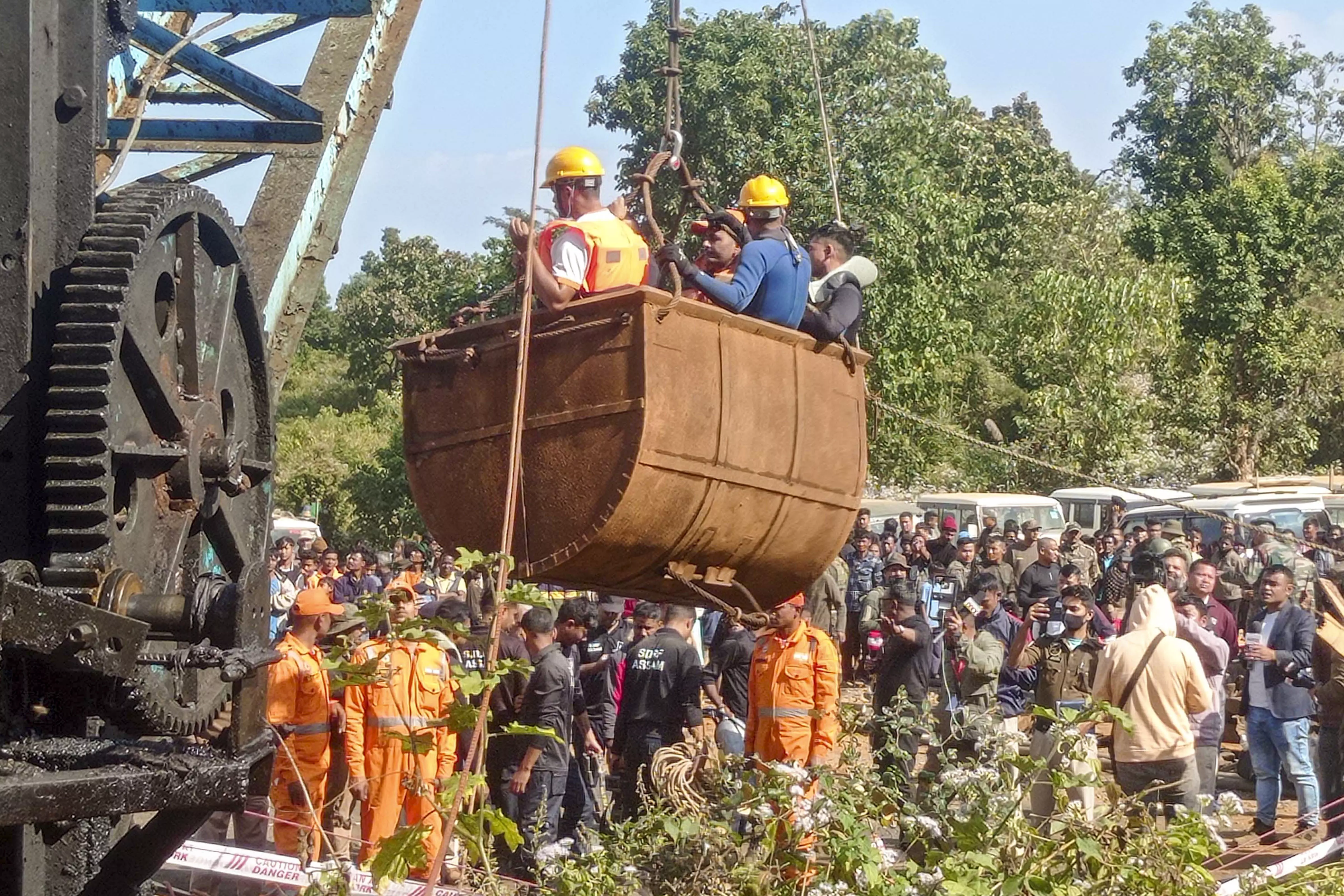 Assam mining accident: One body recovered, 8 trapped