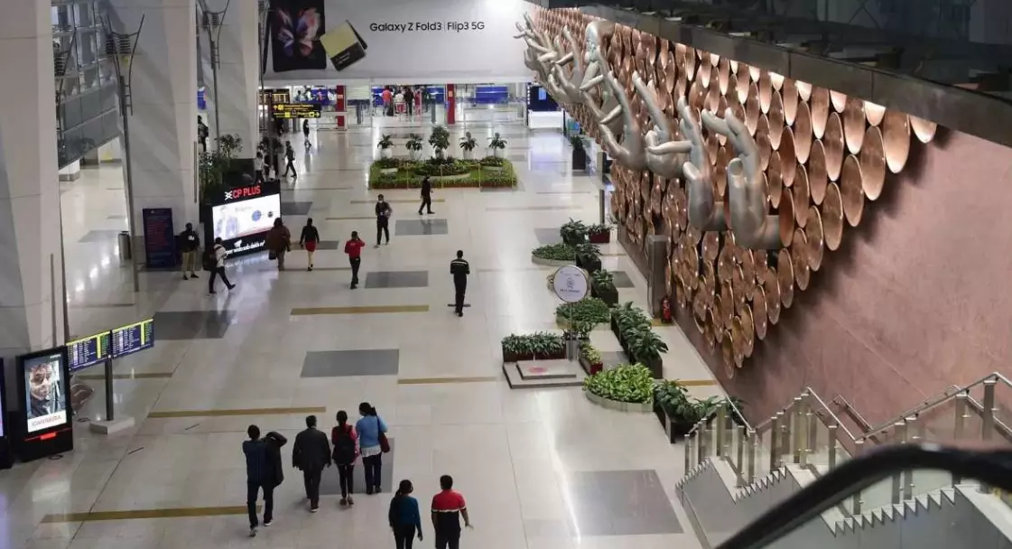 Canadian Man arrested for carrying crocodile skull at Delhi airport