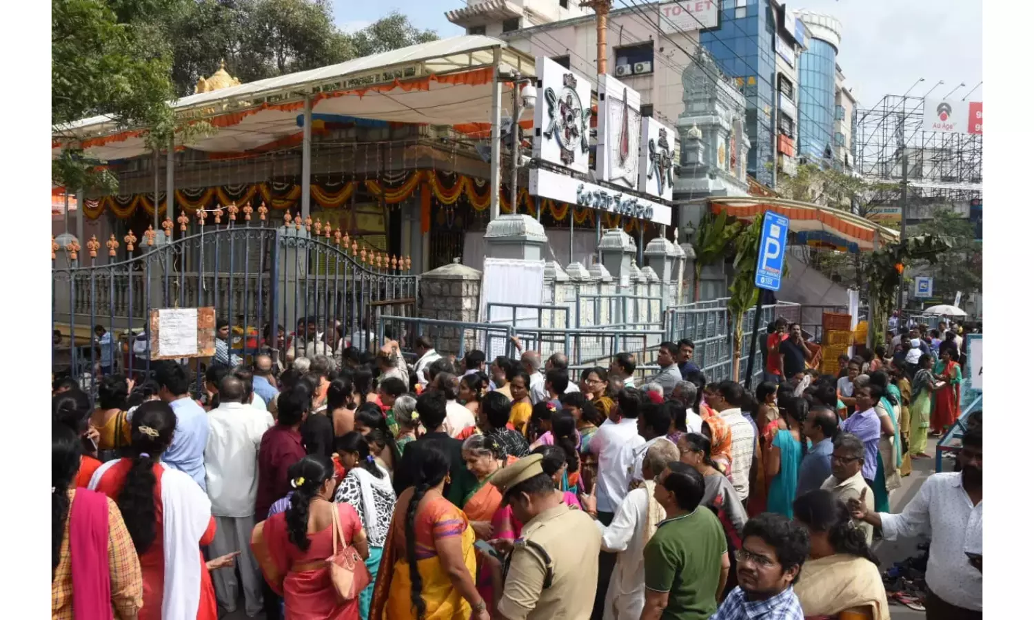 Devotees throng temples across Vijayawada on Vaikunta Ekadasi