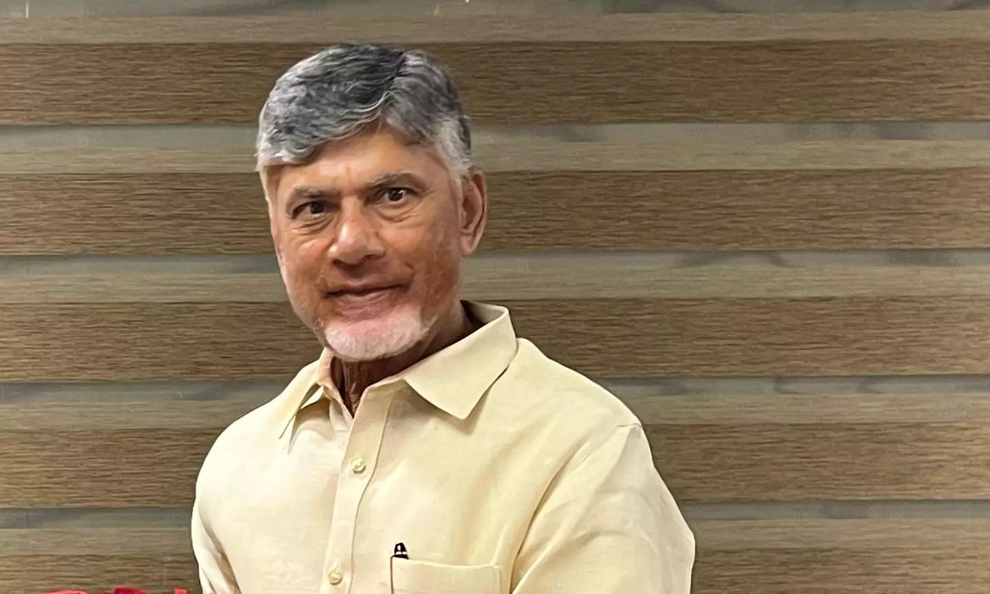 Naidu Greets People to Mark Sankranti Festival