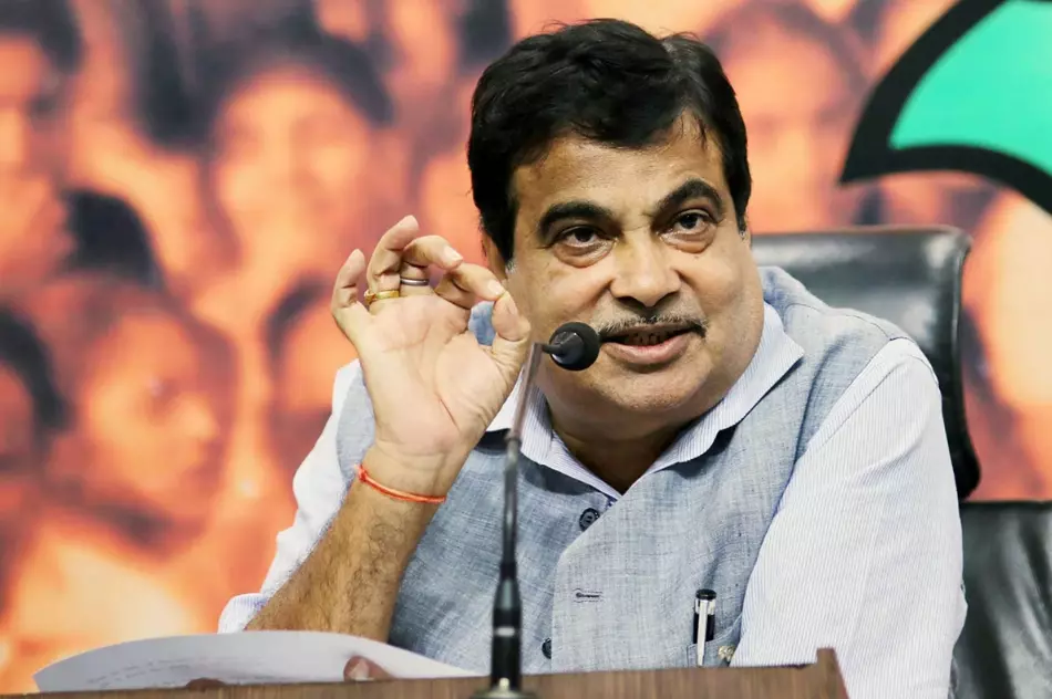 Faulty road construction should be made non-bailable offence: Gadkari