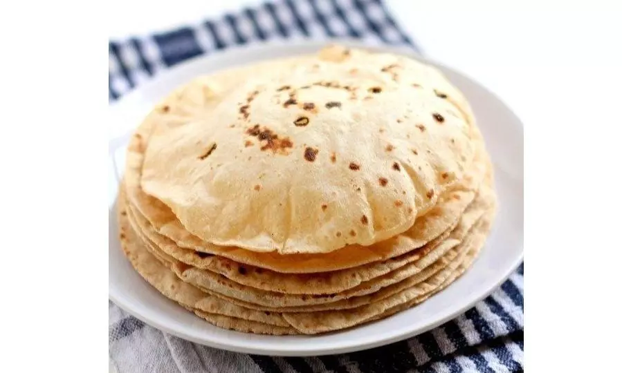 Boiled Chapattis Served to Goddess Godavari As Naivedyam