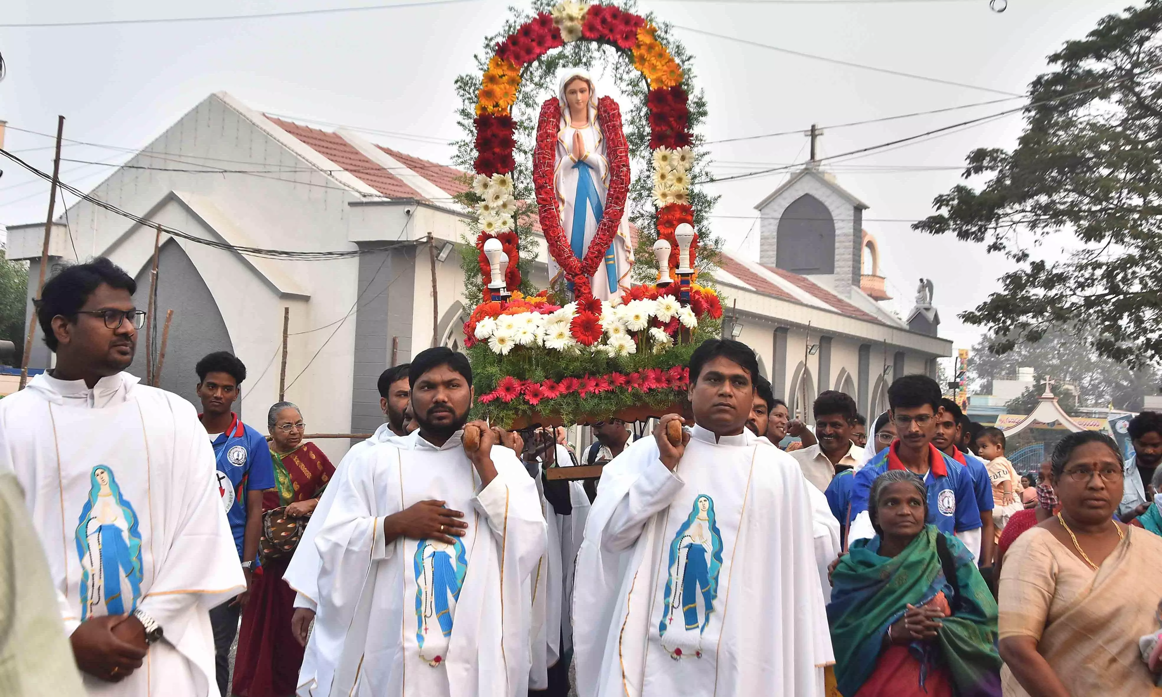 Andhra Pradesh: 3-day Gunadala fest begins