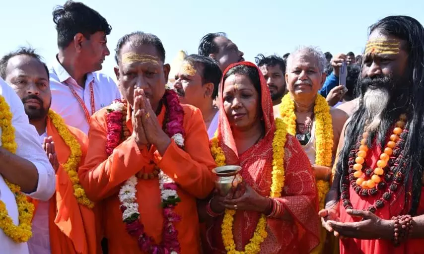 Chhattisgarh: Sai ministry members take holy dip in Maha Kumbh