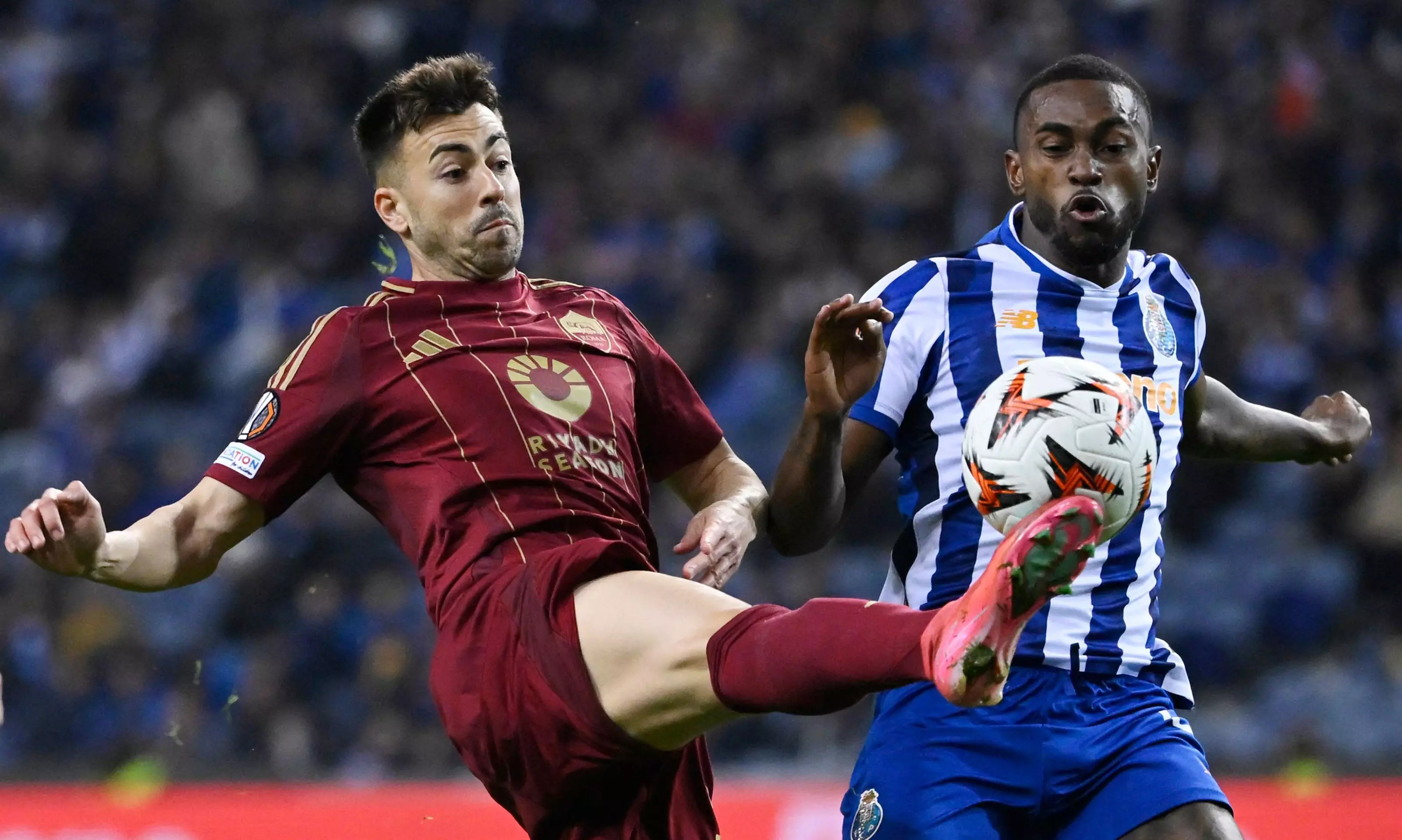 Porto draw with Roma as Fenerbahce win in Europa League play-offs