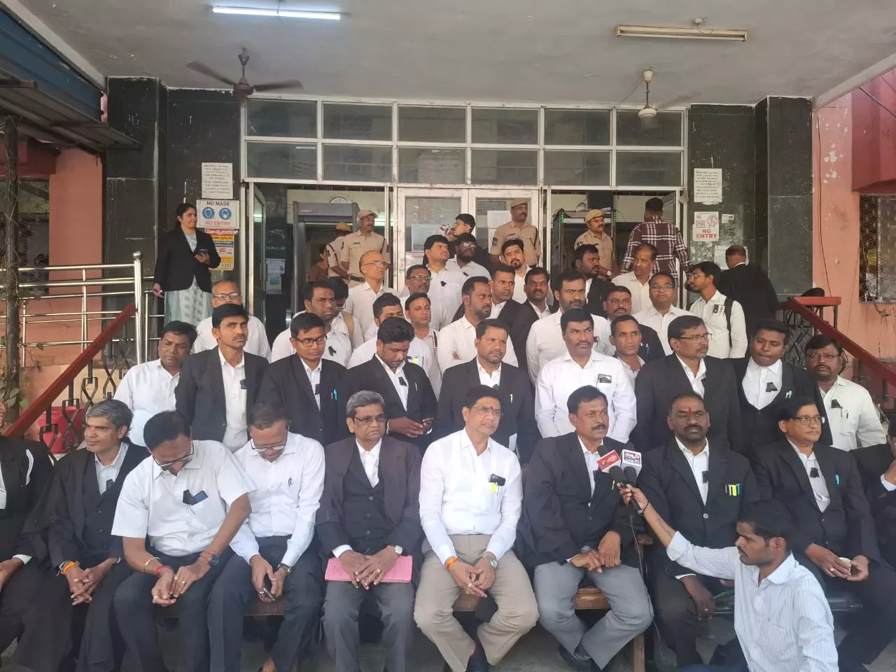 Lawyers across Telangana protest attack on woman judge