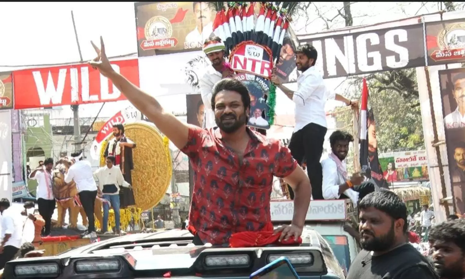 Manchu Manoj Special Guest at Chandragiri Jallikattu Festival