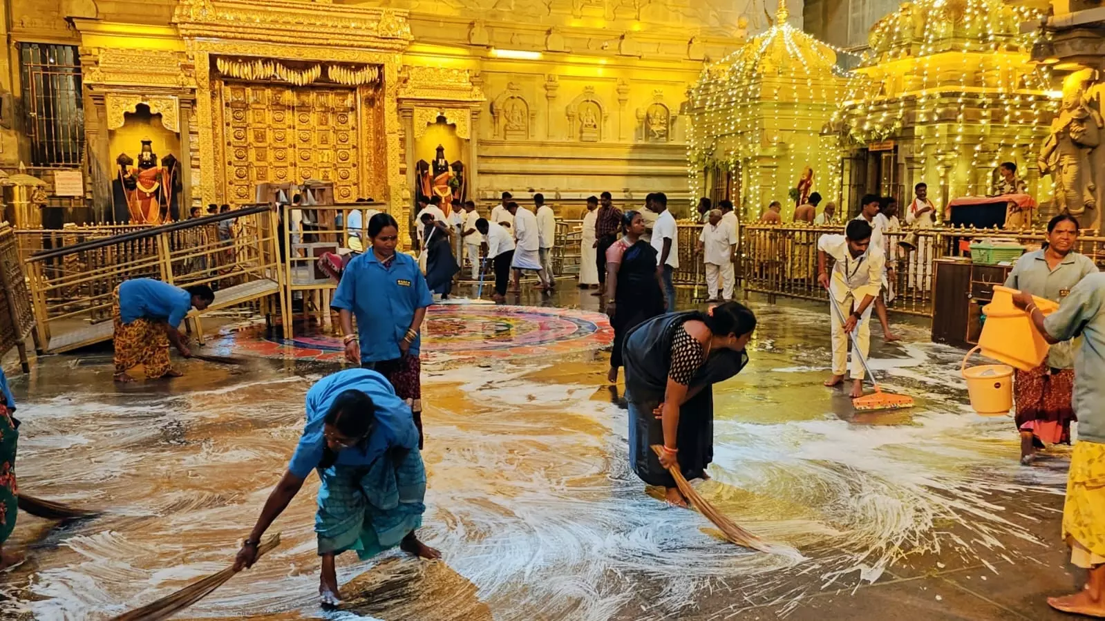 All Set for Maha Kumbha Samprokshana at Yadagirigutta Temple