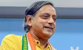 DYFI Invites Tharoor to Startup Fest Amid Political Row