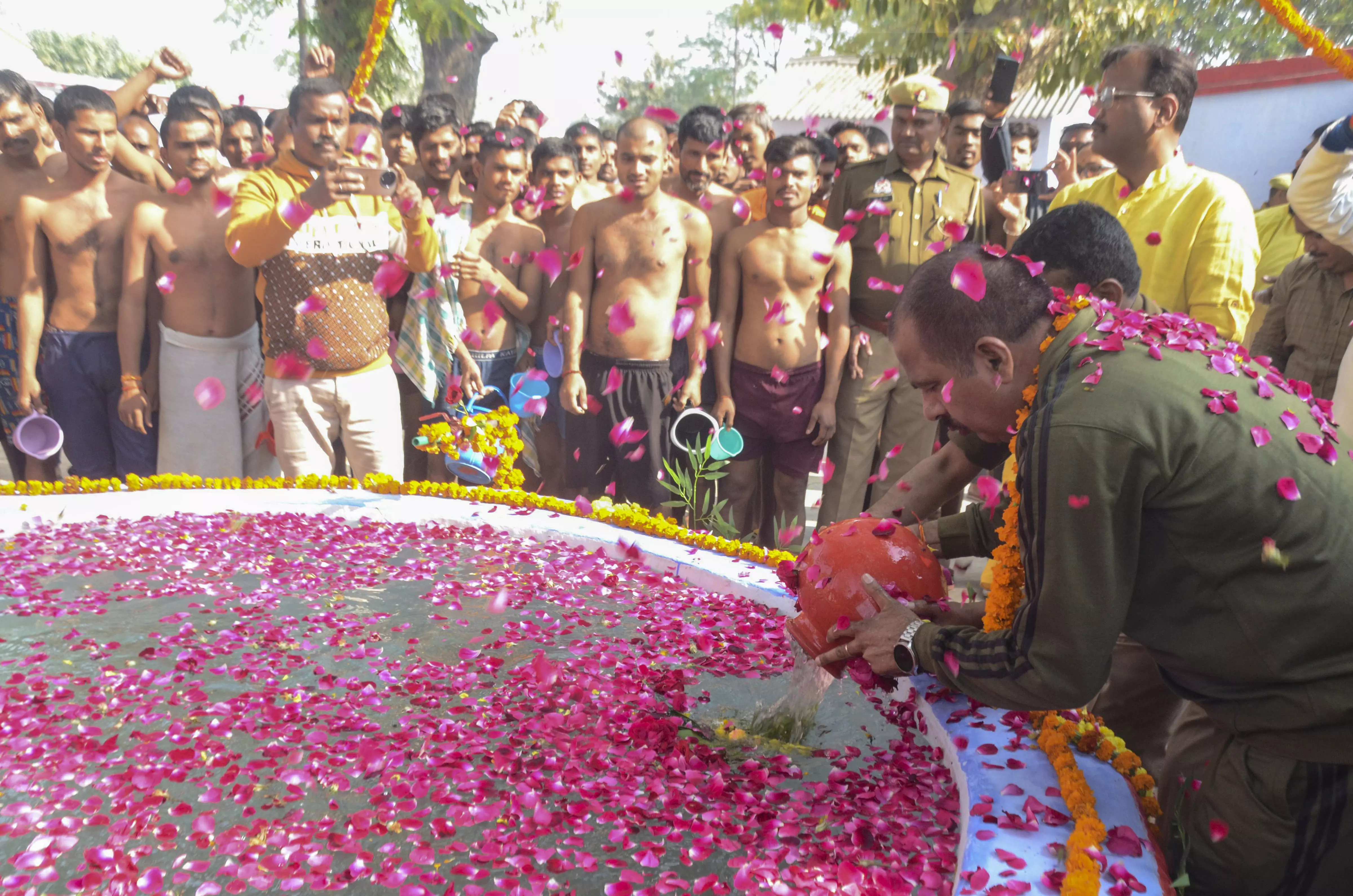 90,000 prison inmates in UP bathe in holy water brought from Triveni Sangam