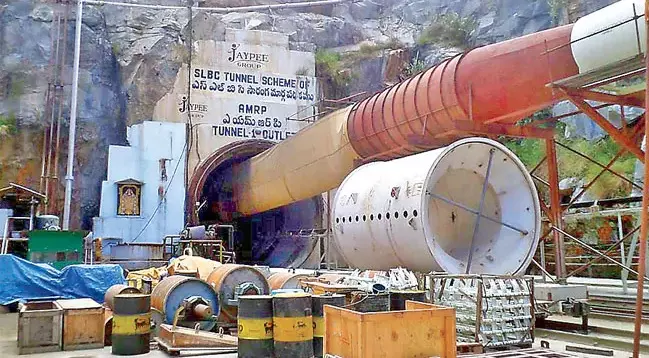 SLBC tunnel collapse: Six persons feared trapped, 3-mt cave-in halts construction