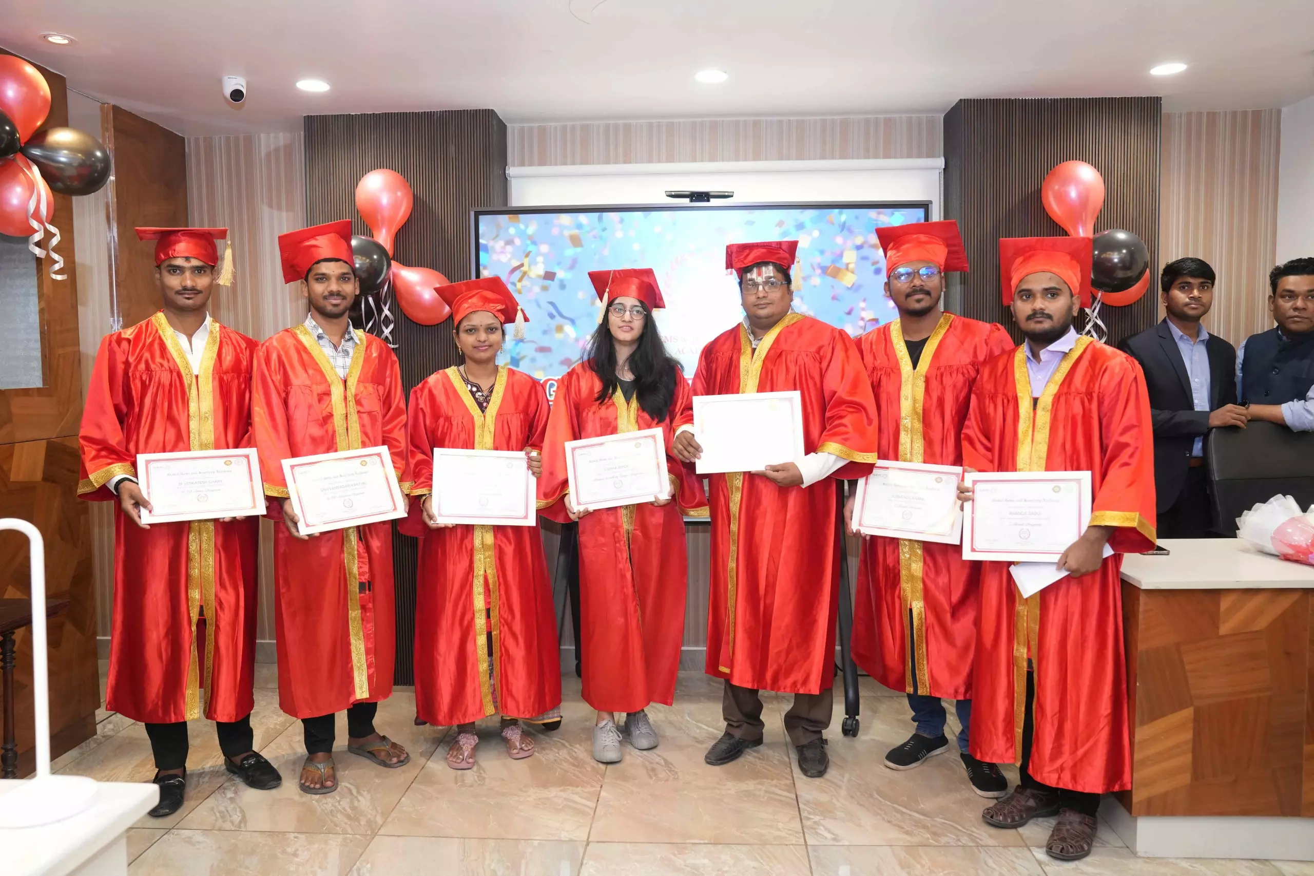 Global Gems, Jewelry Academy Holds First Annual Convocation