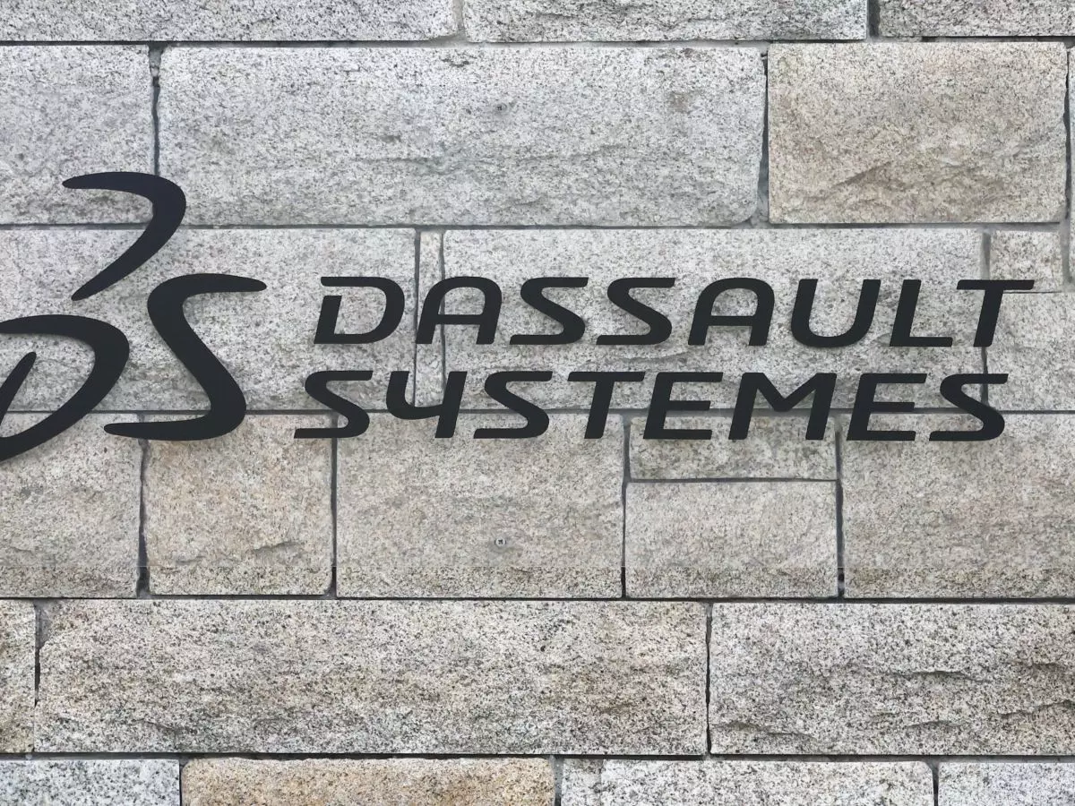 Dassault Systèmes partners with Apple to put industrial 3D software on Vision Pro