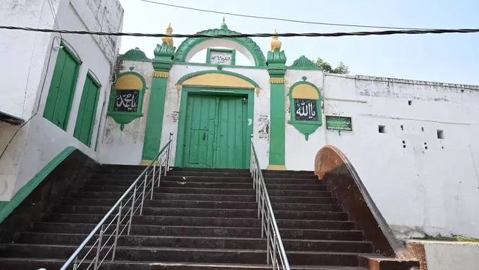 Allahabad HC asks ASI to clean Jama Masjid in Sambhal