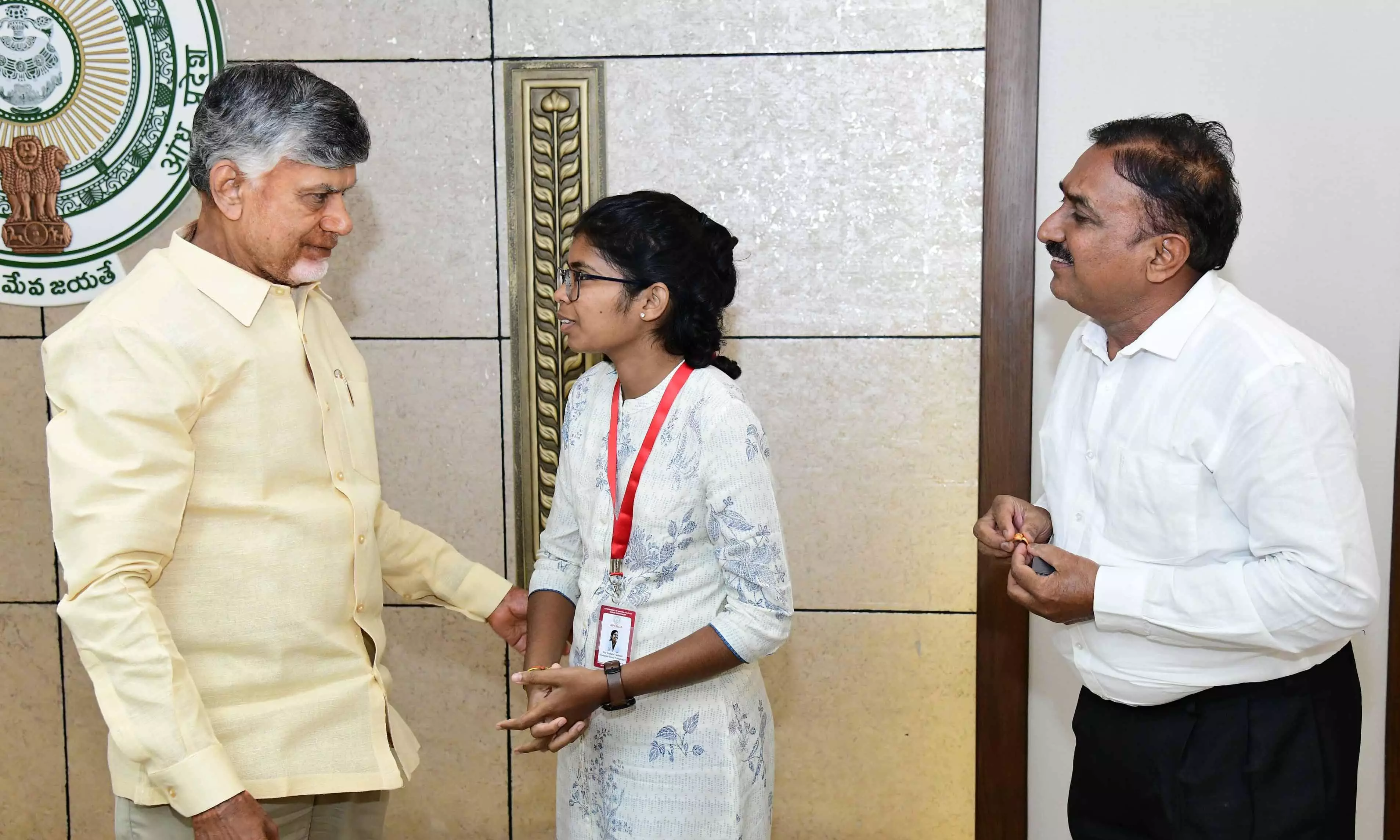 Naidu Tells Ambula Vaishnavi to Promote Amaravati