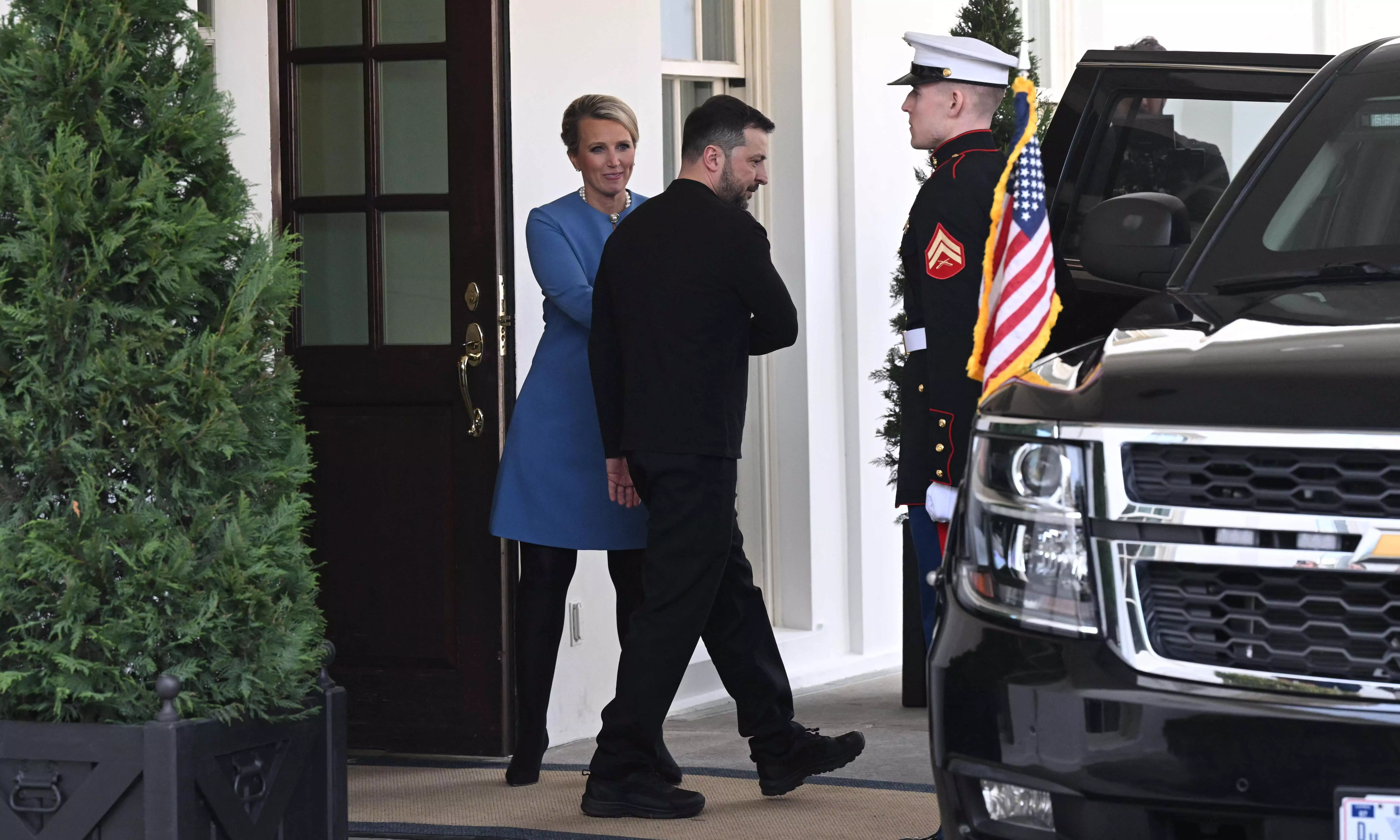 Zelenskyy leaves White House without signing minerals deal after Oval Office blow up