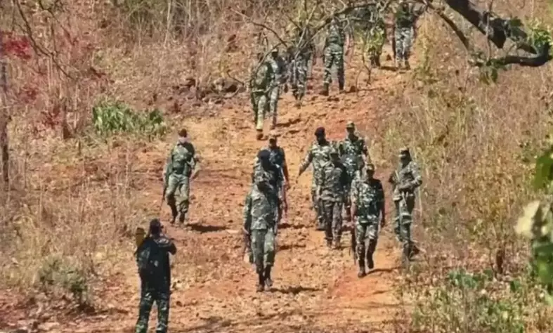 C’garh: 2 Maoists, including a woman, gunned down in Bastar encounter, weapons seized