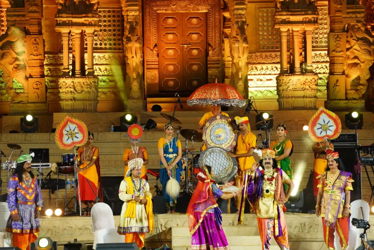 Hampi Utsav 2025 Concludes with Grand Celebrations, Cultural Extravaganza