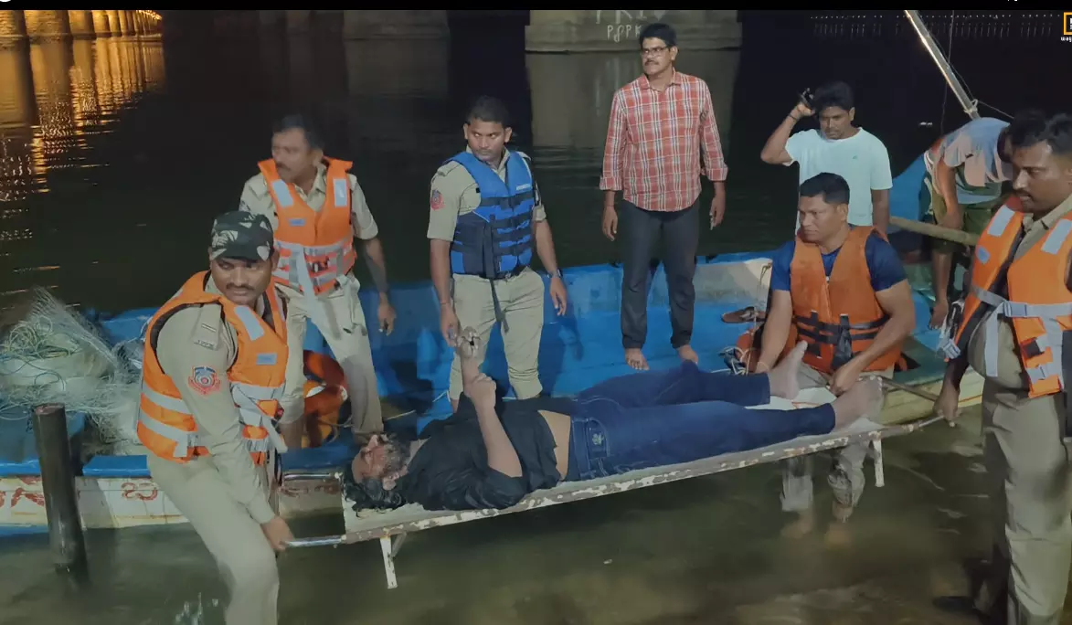 Two Dead as Boat Capsizes in Godavari River