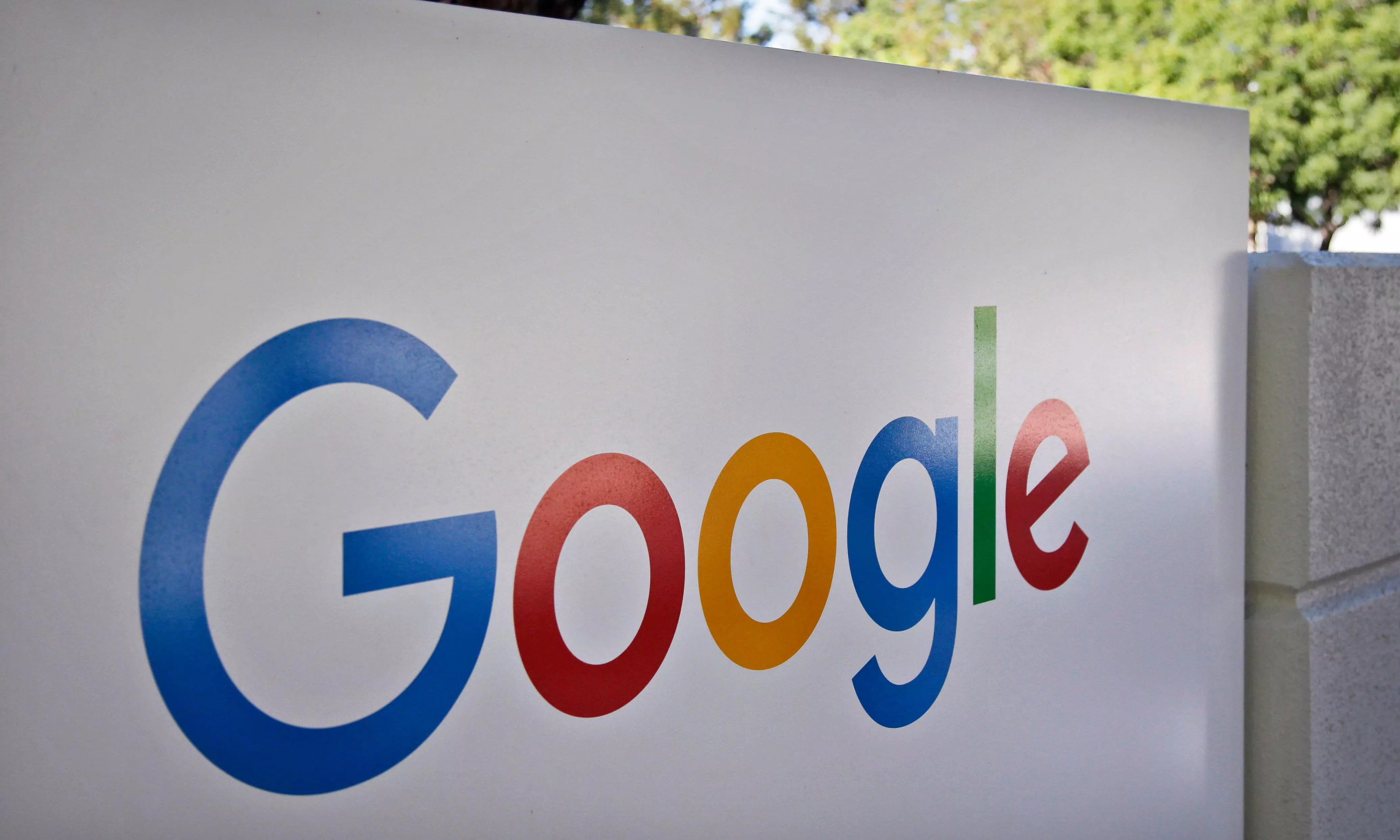 Google urges US government to avoid breaking up firm: Report