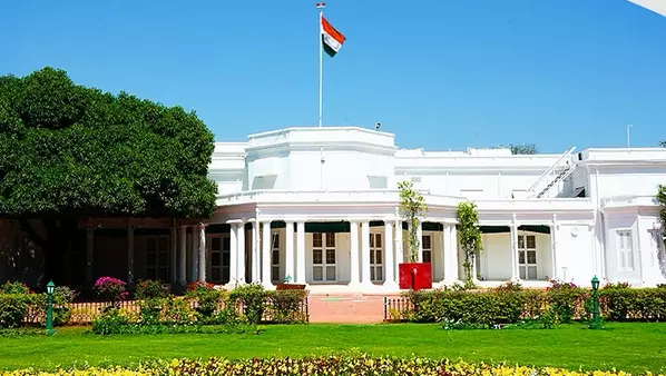 Rashtrapati Nilayam hosts colourful women’s day celebrations