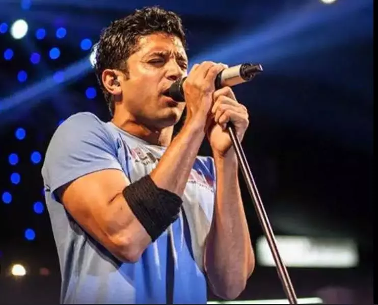 Farhan Akhtar Shares a Video from His Concert Celebrating Women’s Day