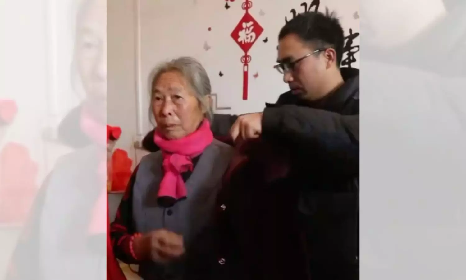 Chinese Man learns he was adopted 34 years later, finds sister 500 meters away