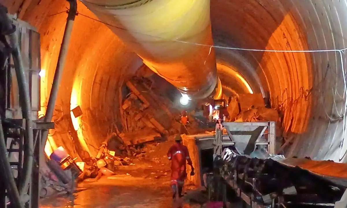 Search continues for seven missing workers in SLBC tunnel