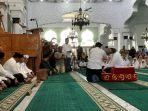 Turis Asal Australia Ucap Syahadat di Masjid Raya Baiturrahman Banda AcehÂ