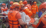 Gov't responders rescue 169,000 so far