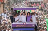 'First time I am asking for vote for myself': Priyanka Gandhi after filing nomination for (…)