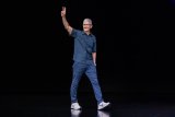 Apple CEO Tim Cook's other job: helping Nike turn things around