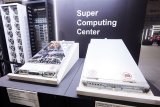 Foxconn advances into the AI server market at SC24, showcasing GB200 racks, new HGX products