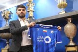 Jaloliddin Masharipov extends deal with Esteghlal