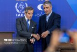 AEOI chief holds joint presser with IAEA chief Grossi